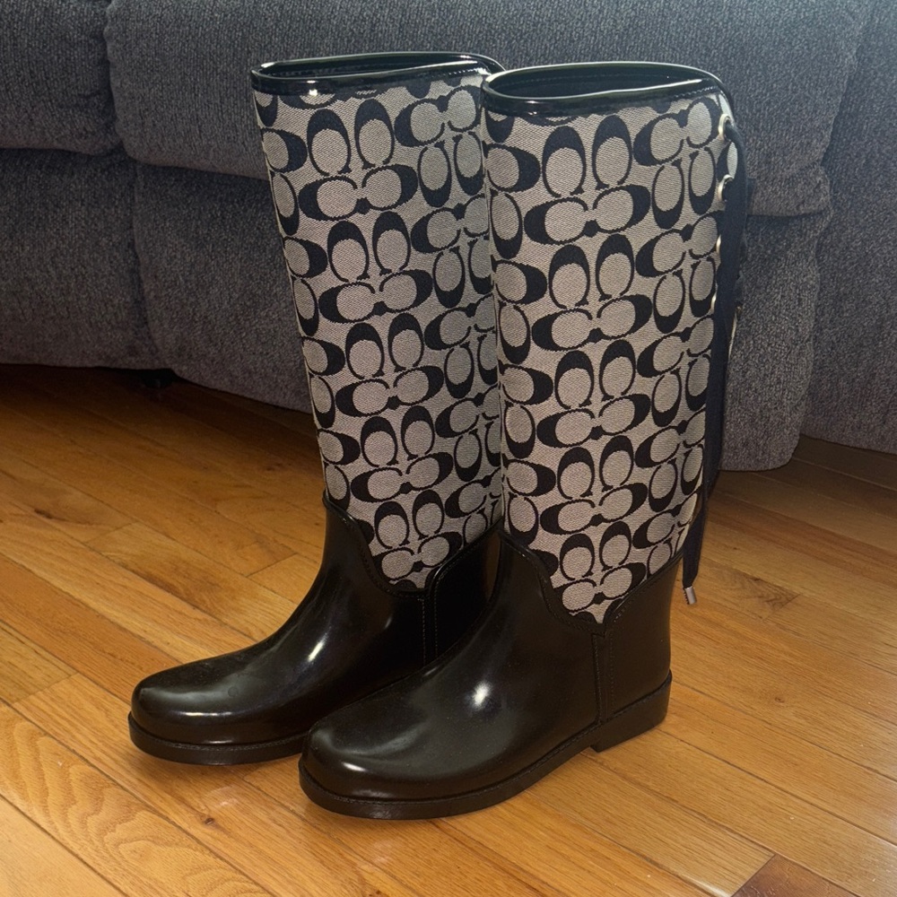 Black and Gray Patterned Knee-High Boots